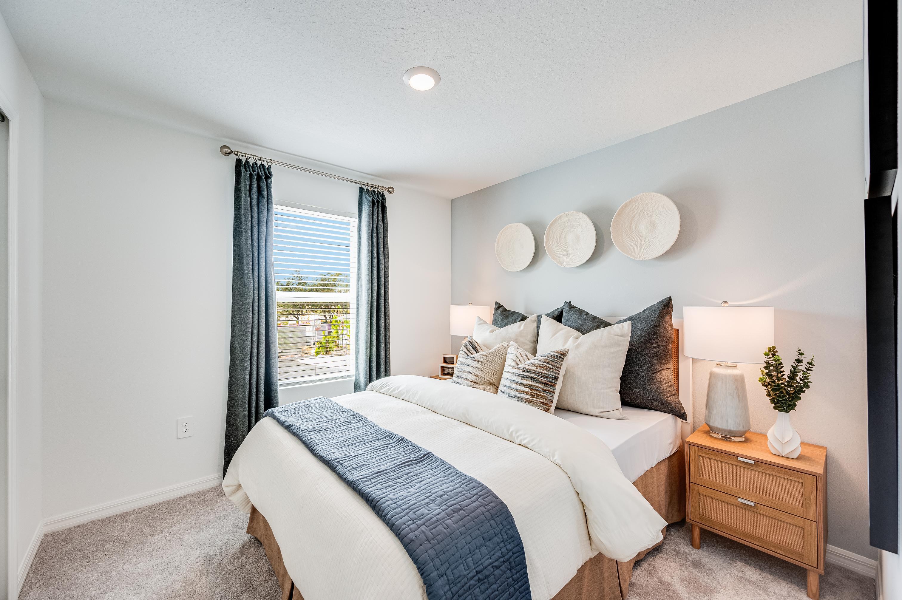 hj-fl-tampa-rc-0110-palmwind-elm-bedroom-003