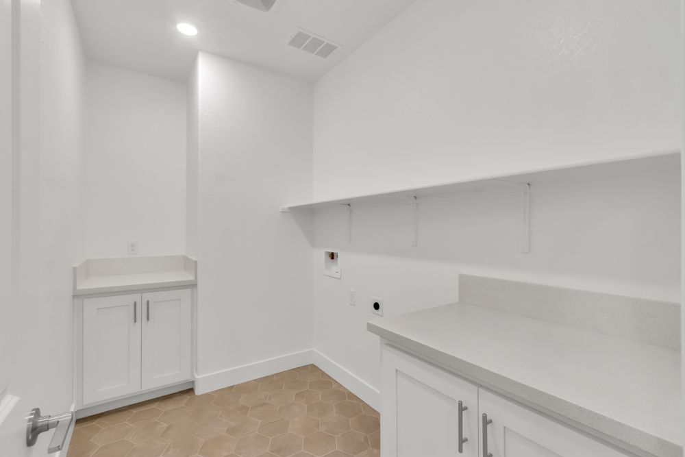 10308 Evangeline Way-23