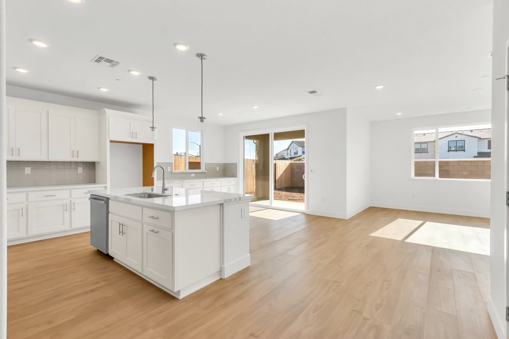10308 Evangeline Way-31