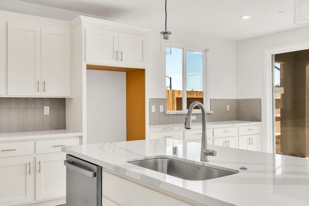 10308 Evangeline Way-33