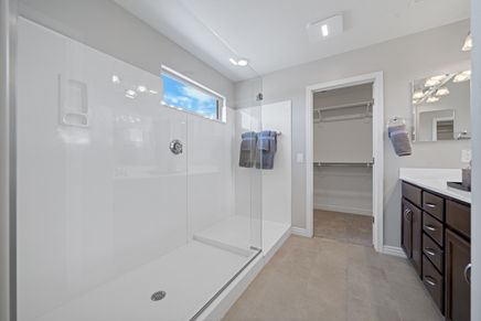 22 - Primary Bath