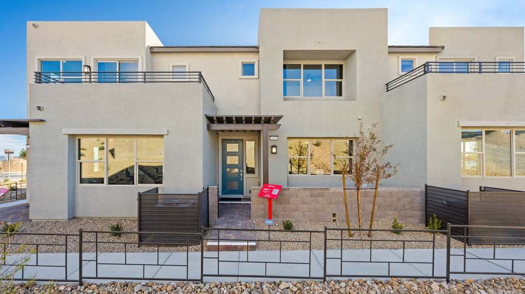 1489 Song Lark Lane. Las Vegas, NV 89138