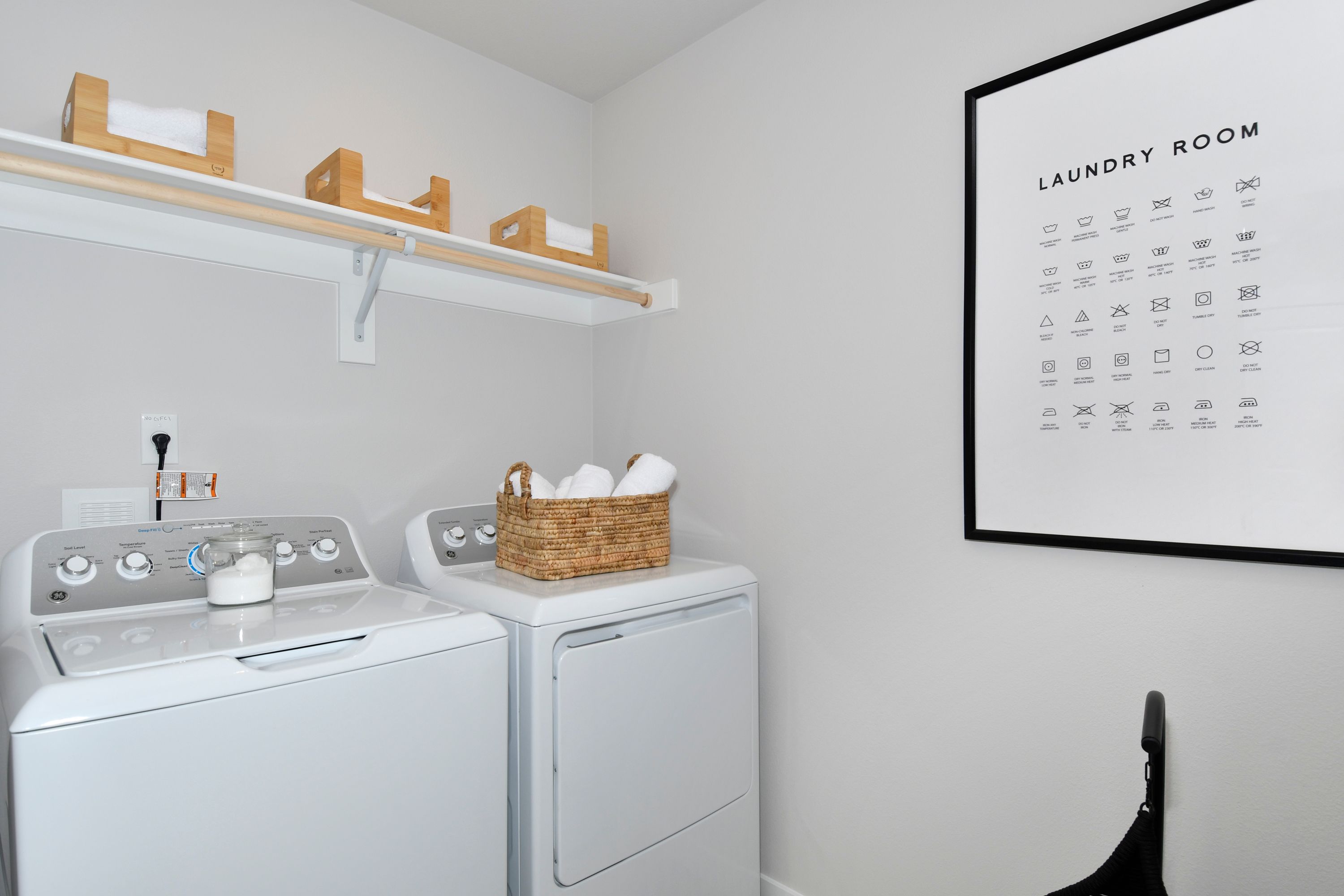 Lolich_Lot 121_18500 SW Buckhorn Dr_34