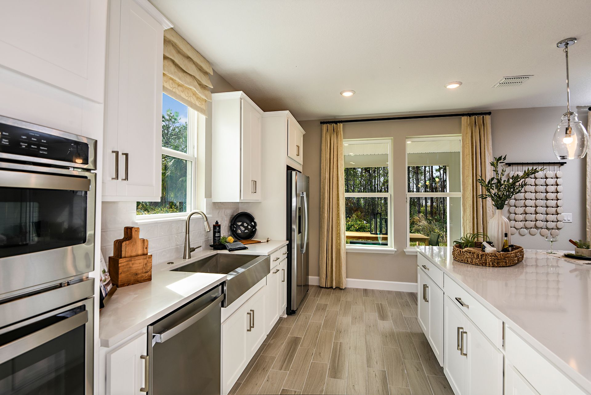 Colbert-Landing-Azores-2098-web