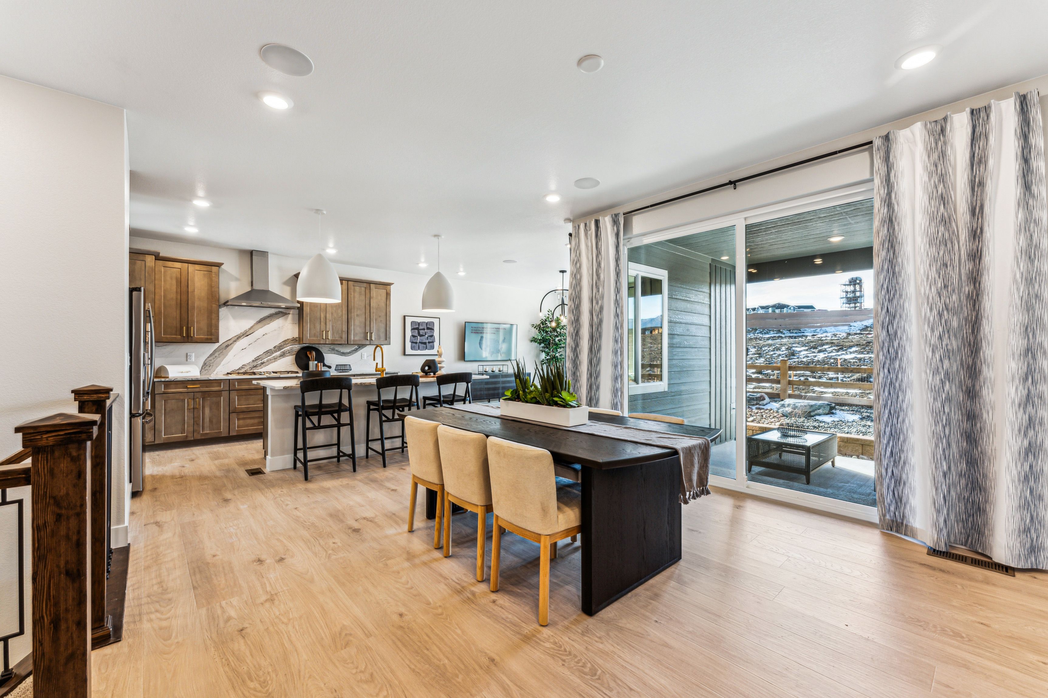 206-The-Maroon-Bells