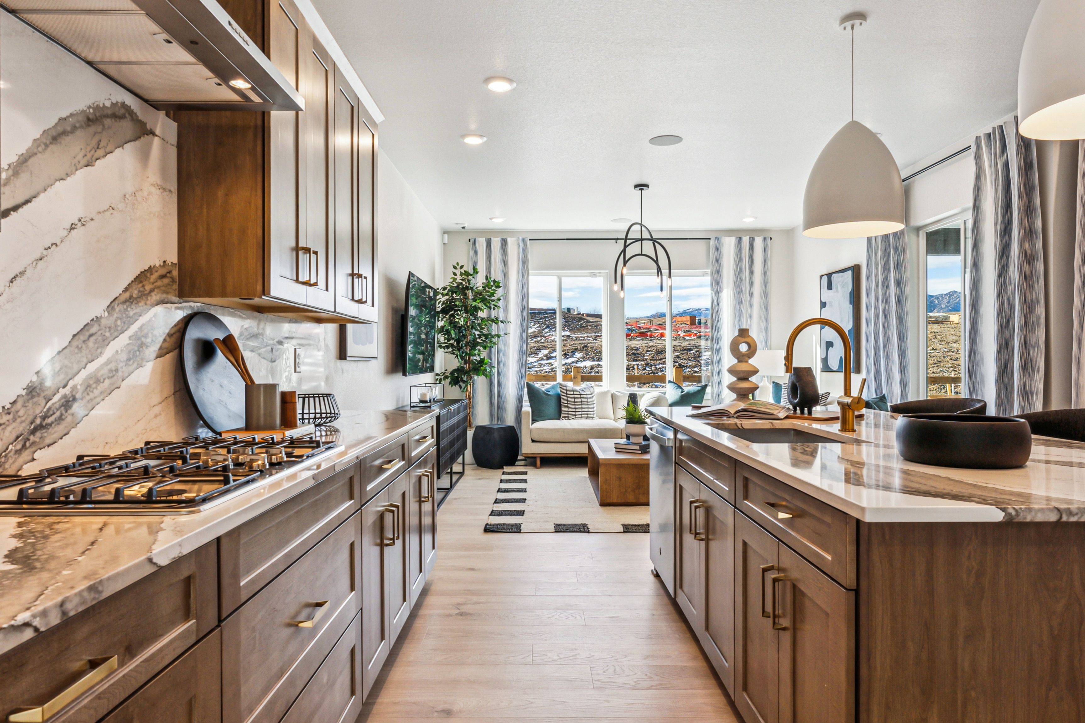 210-The-Maroon-Bells