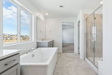 018-16653-W-93rd-Wy