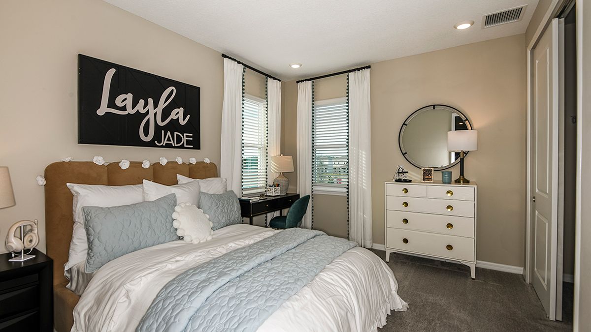 Aden-North-Anastasia-2604-1200x675