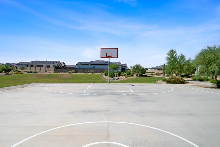 Avila at Rancho Mercado Basketball Court