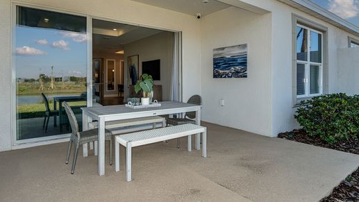 Esp-at-Center-Lake-Caicos-2640-1200x675