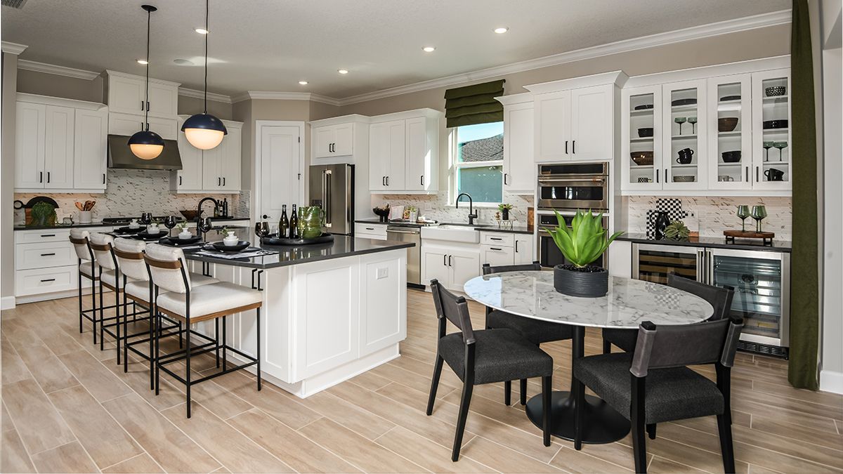 Esp-at-Center-Lake-Pallazio-2698-1200x675