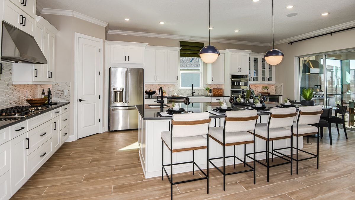 Esp-at-Center-Lake-Pallazio-2721-1200x675