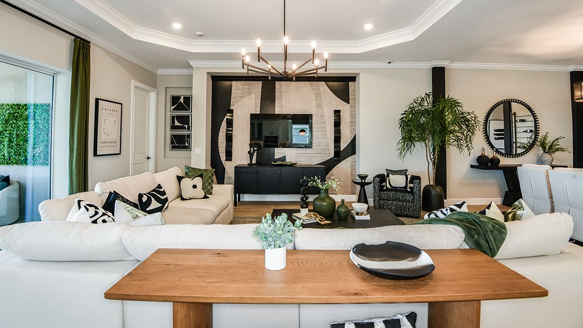 Esp-at-Center-Lake-Pallazio-2727-1200x675