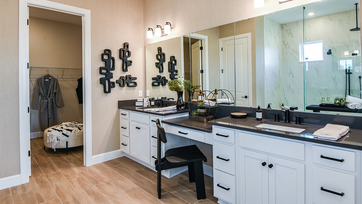 Esp-at-Center-Lake-Pallazio-2779-1200x675