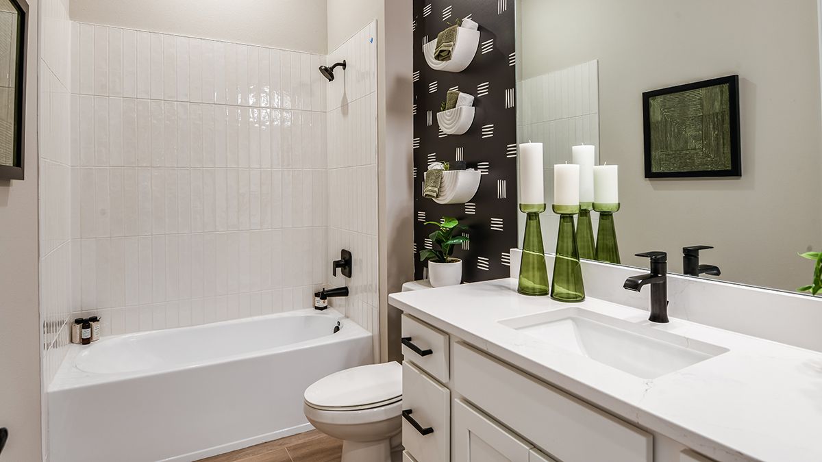 Esp-at-Center-Lake-Pallazio-2790-1200x675