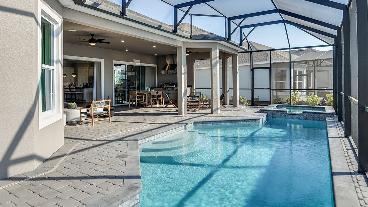 Esp-at-Center-Lake-Pallazio-2842-1200x675