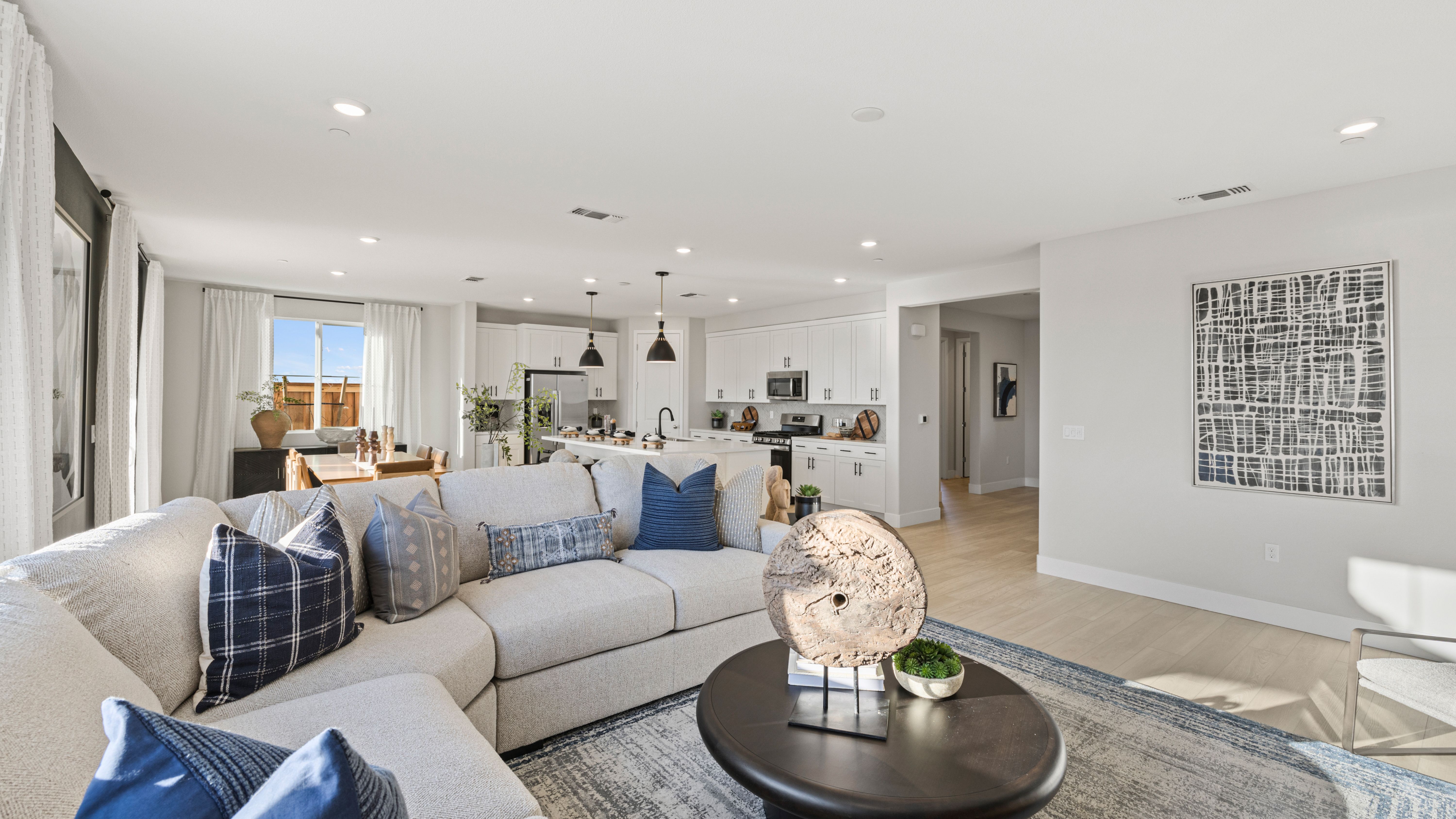 Lacewood Great Room Kitchen Dining