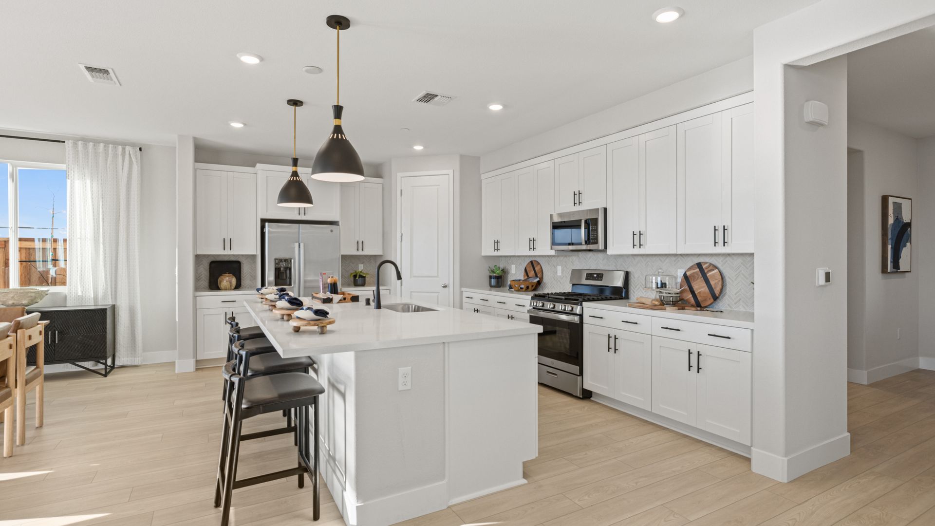 Lacewood Kitchen