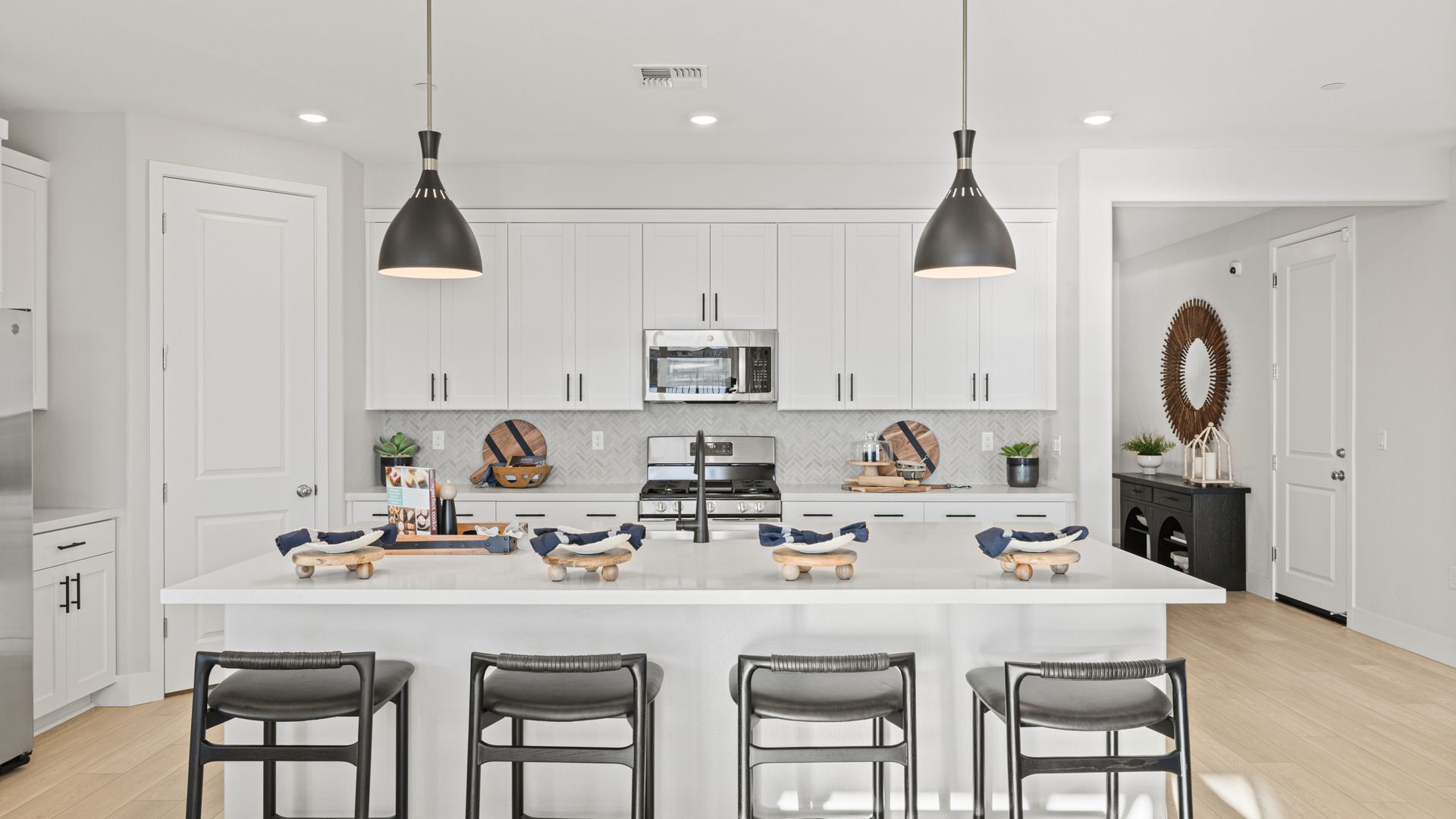 Lacewood Kitchen 3