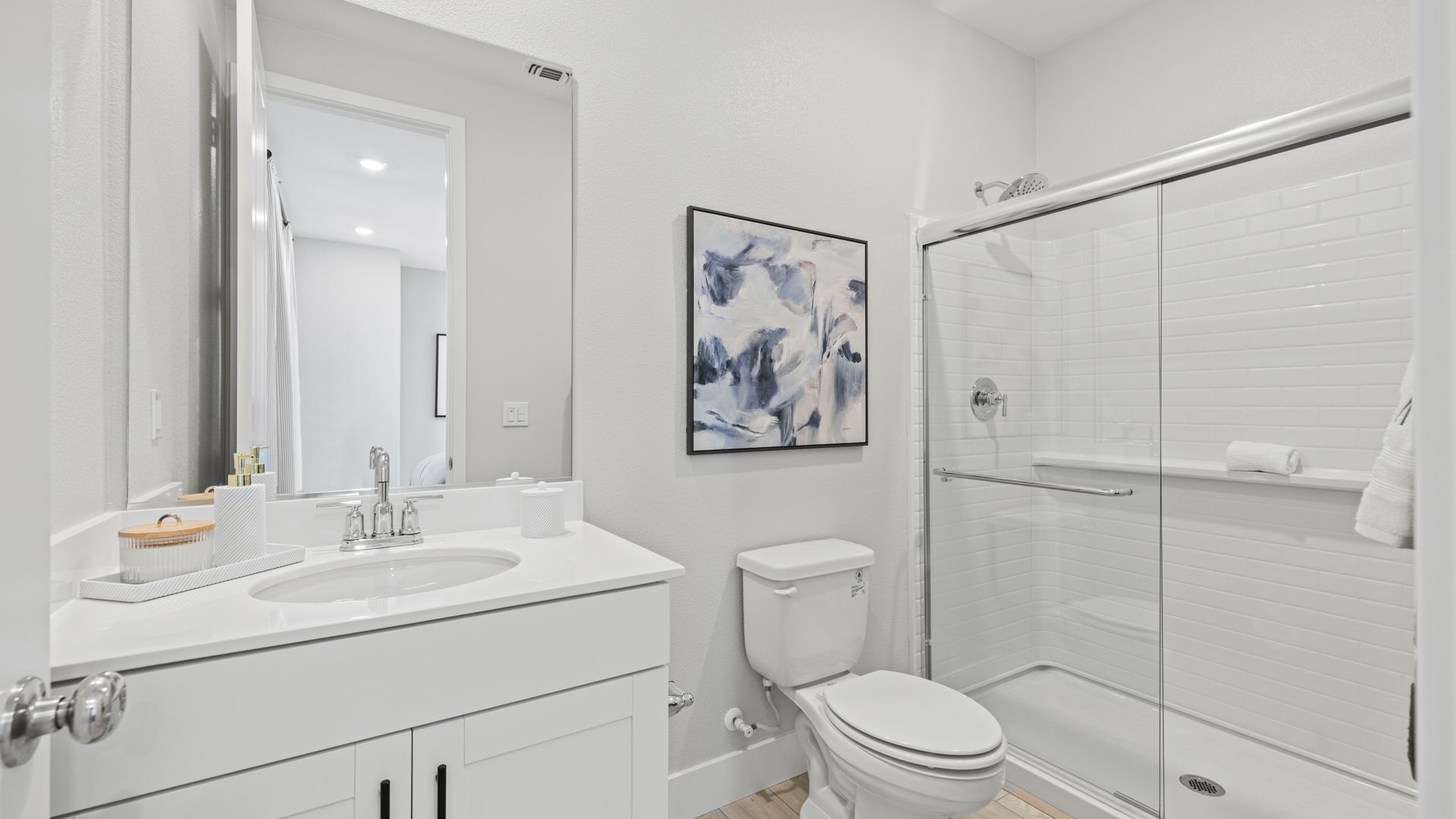 Lacewood Optional Bath 4