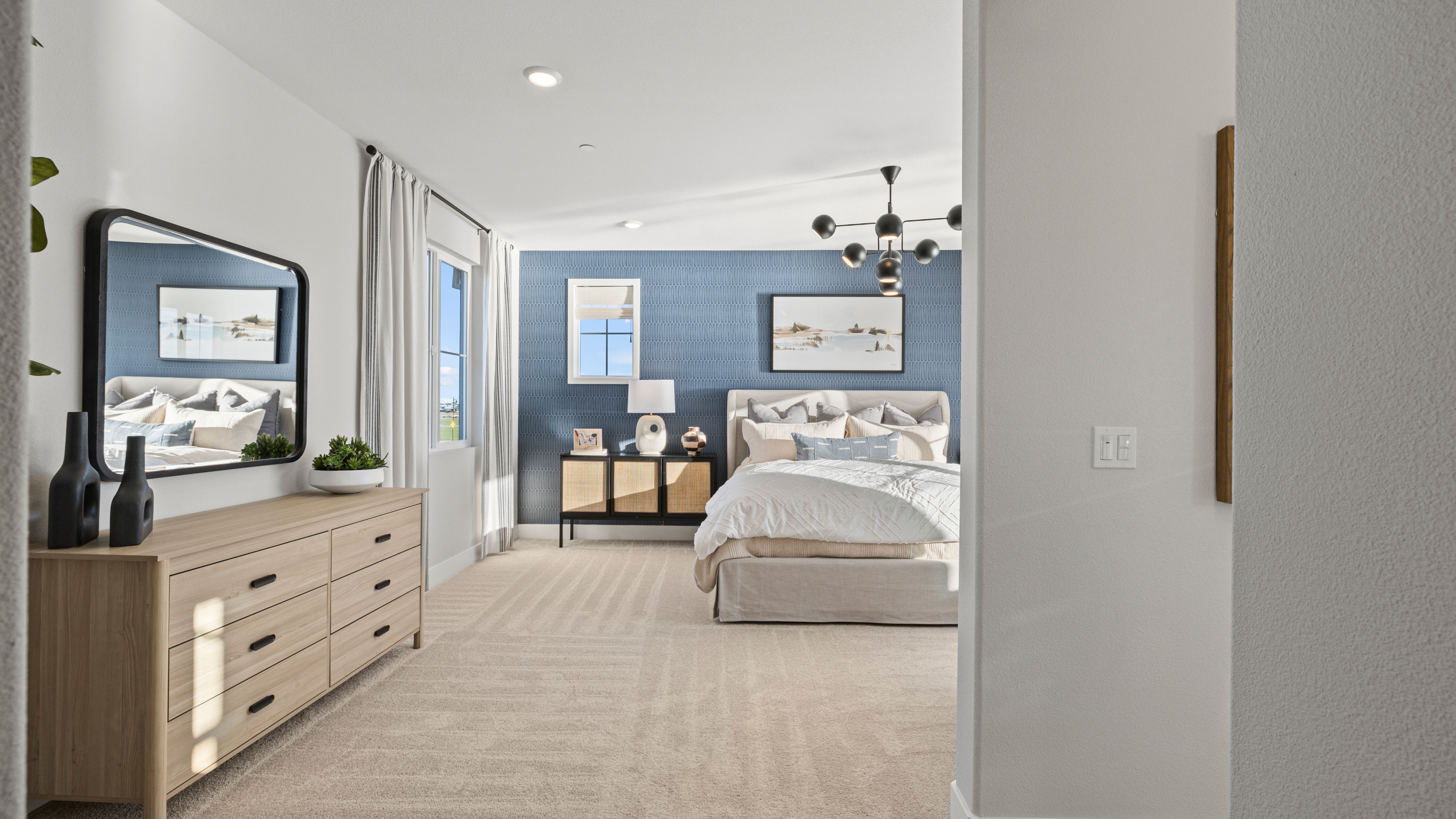 Lacewood Primrary Bedroom