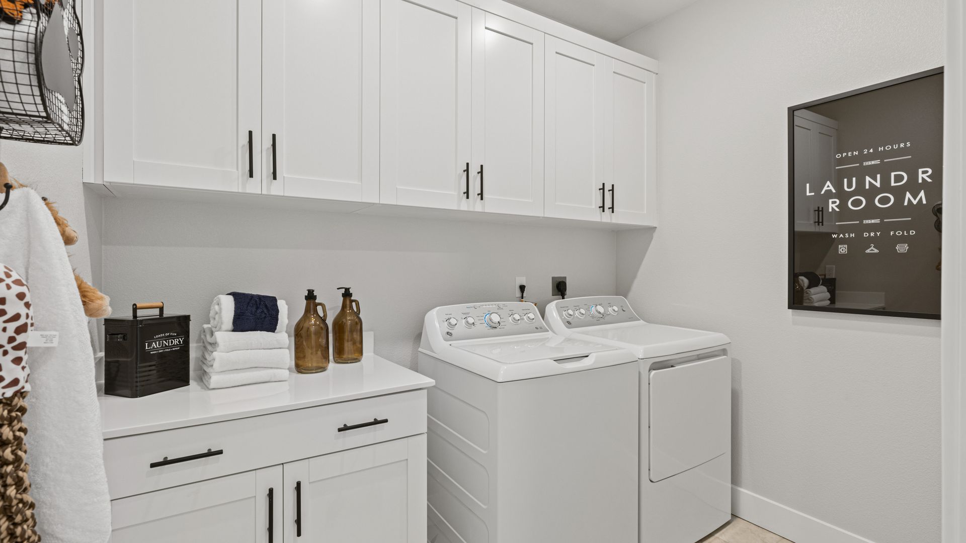 Lacewood Laundry