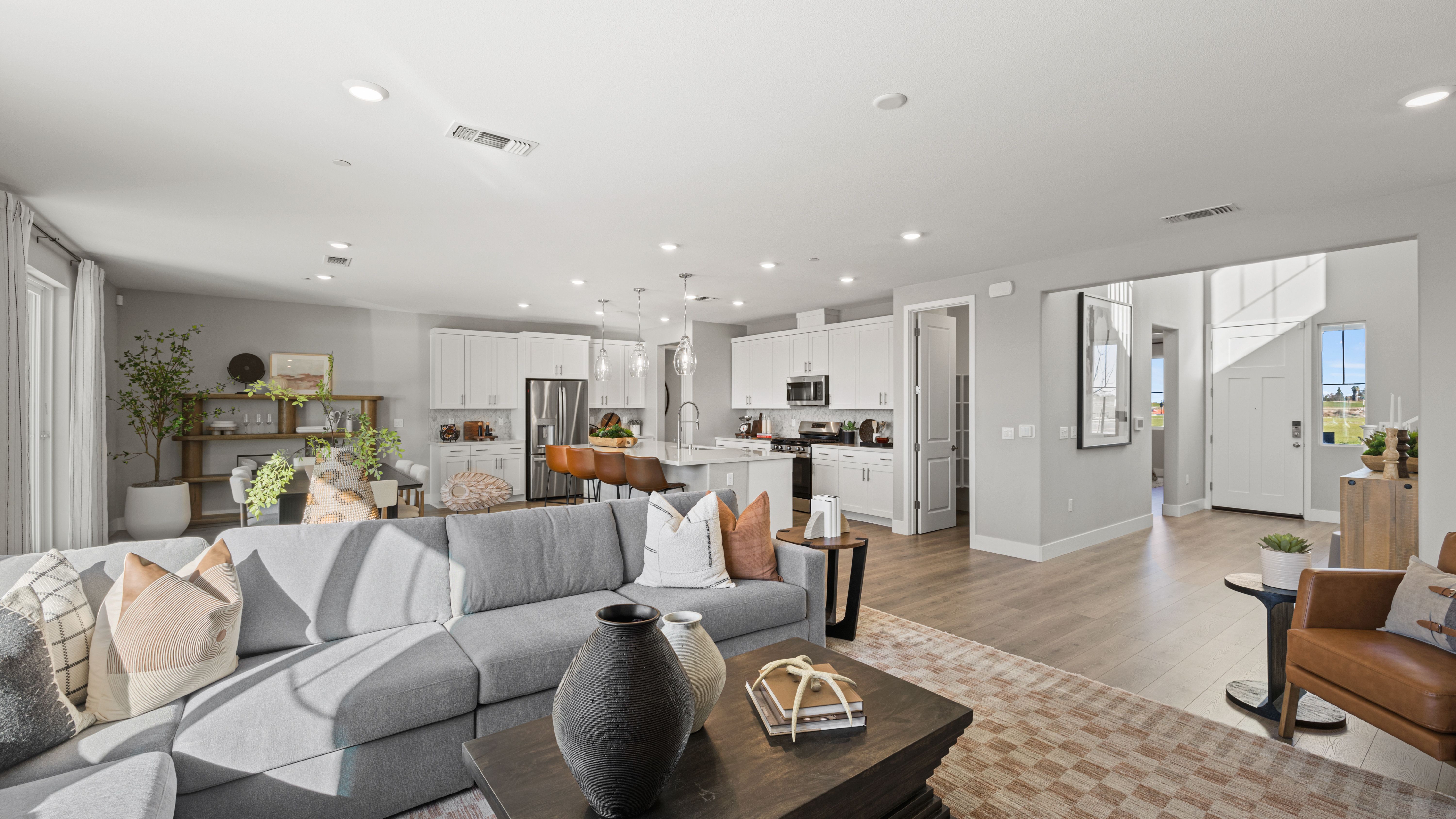 Lily Great Room Kitchen Dining