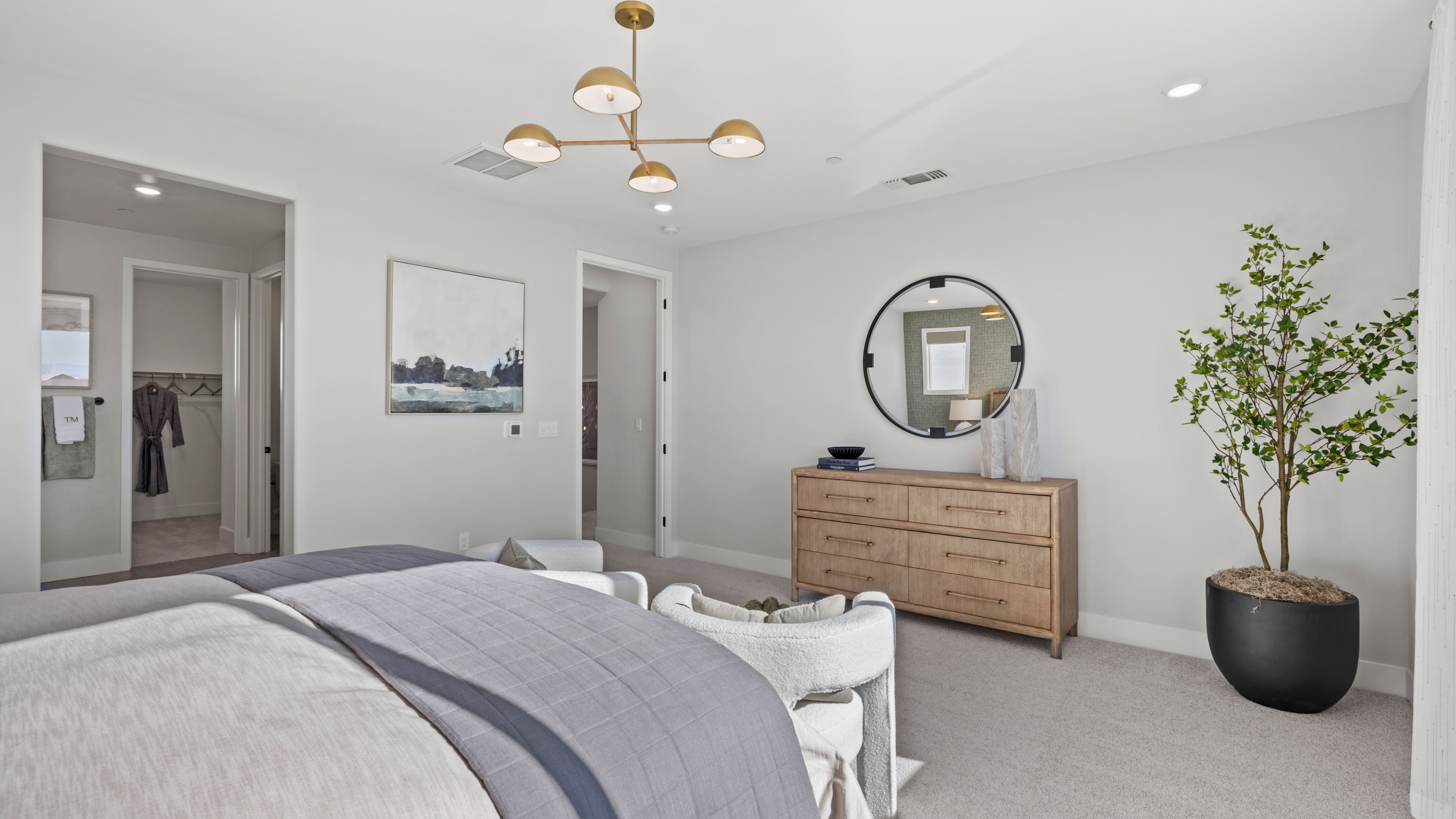 Luna Primary Bedroom 2