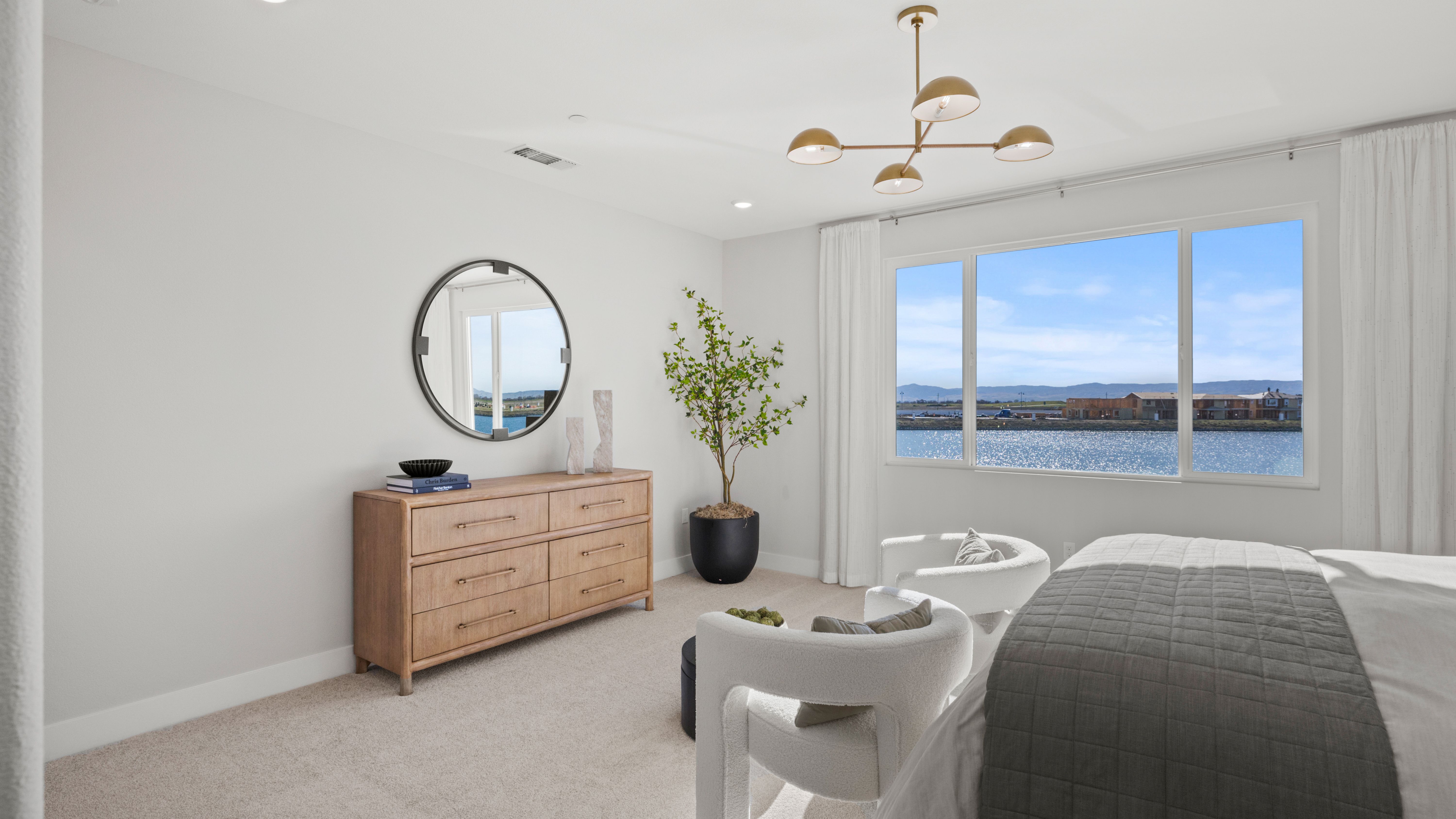 Luna Primary Bedroom 3