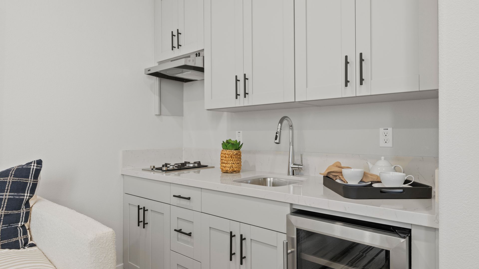 Luna Opt ADU Kitchen