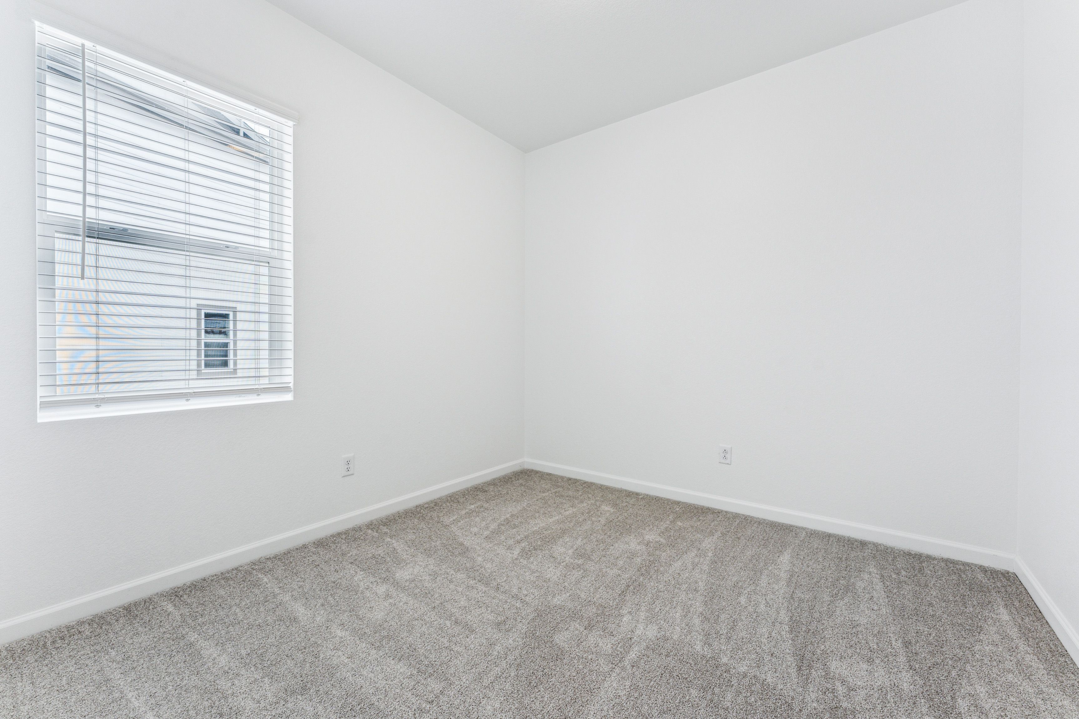 21-021-16608-W-92nd-Pl