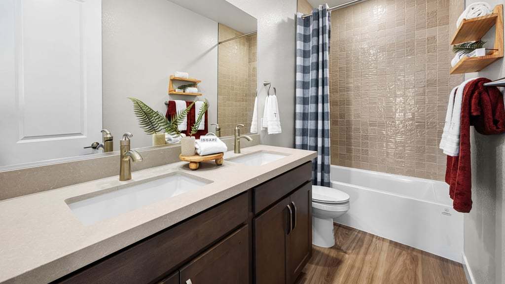 26-custom-TM Opus - Willow-26