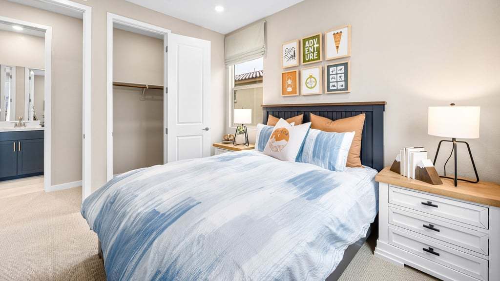 24-custom-TM - Opus - Pine-24