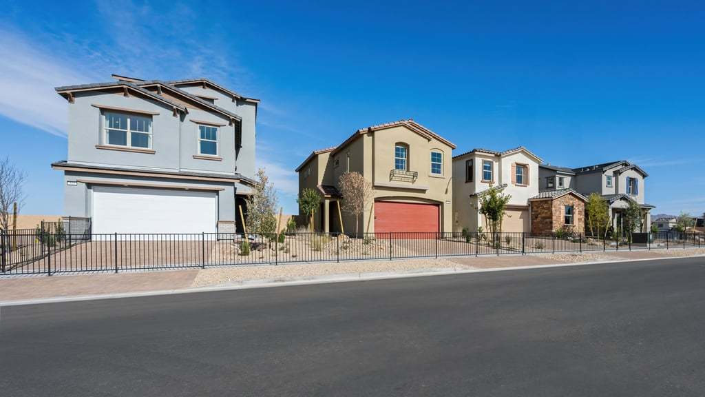 3-custom-TM - Opus Street View-3