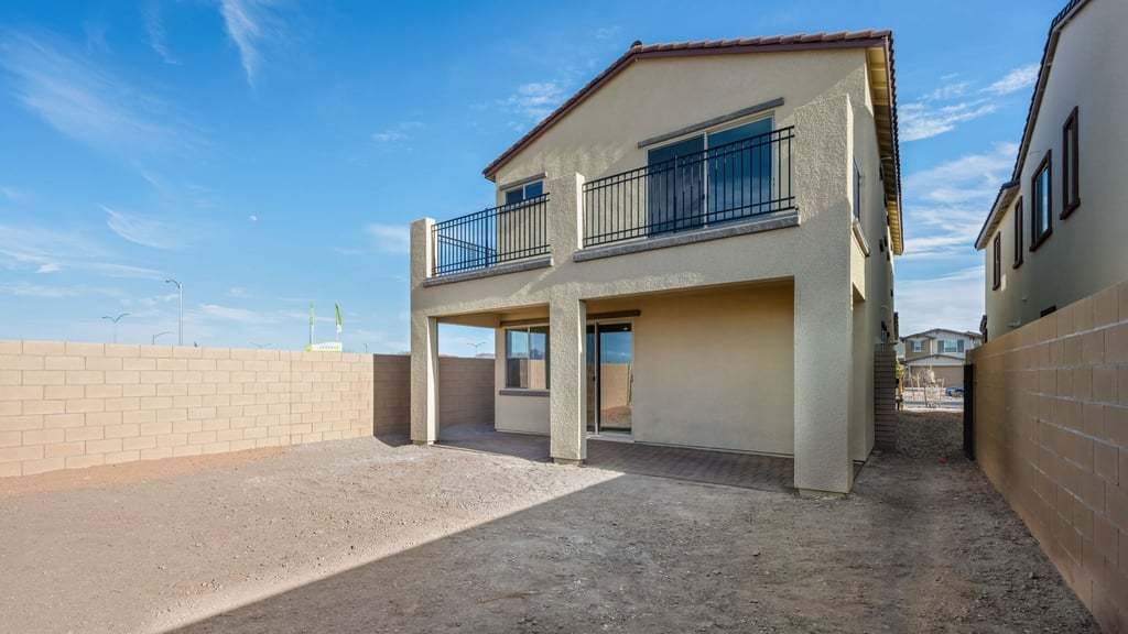 21-custom-TM - Opus Aspen 657 Water St-21