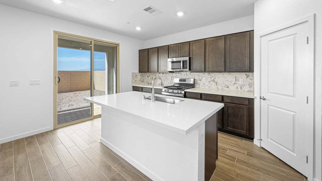 5-custom-TM - OPus Elm 655 Water-05