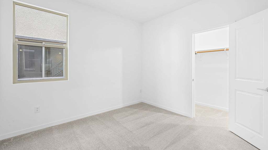 9-custom-TM - OPus Elm 655 Water-09