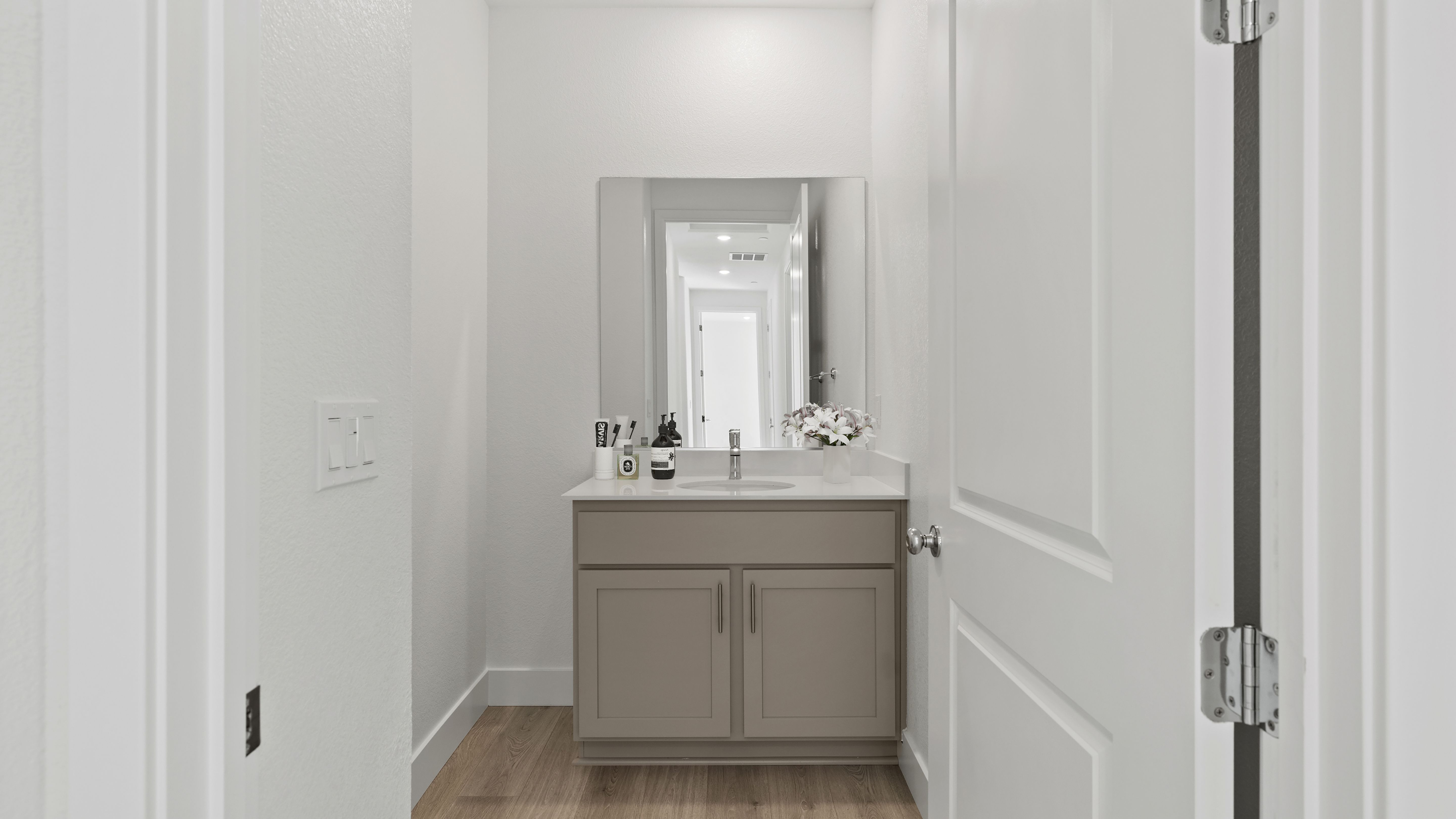 Marguerite Bathroom 2 Pullman
