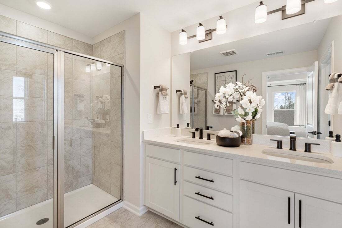 Greystone - Primary Bath