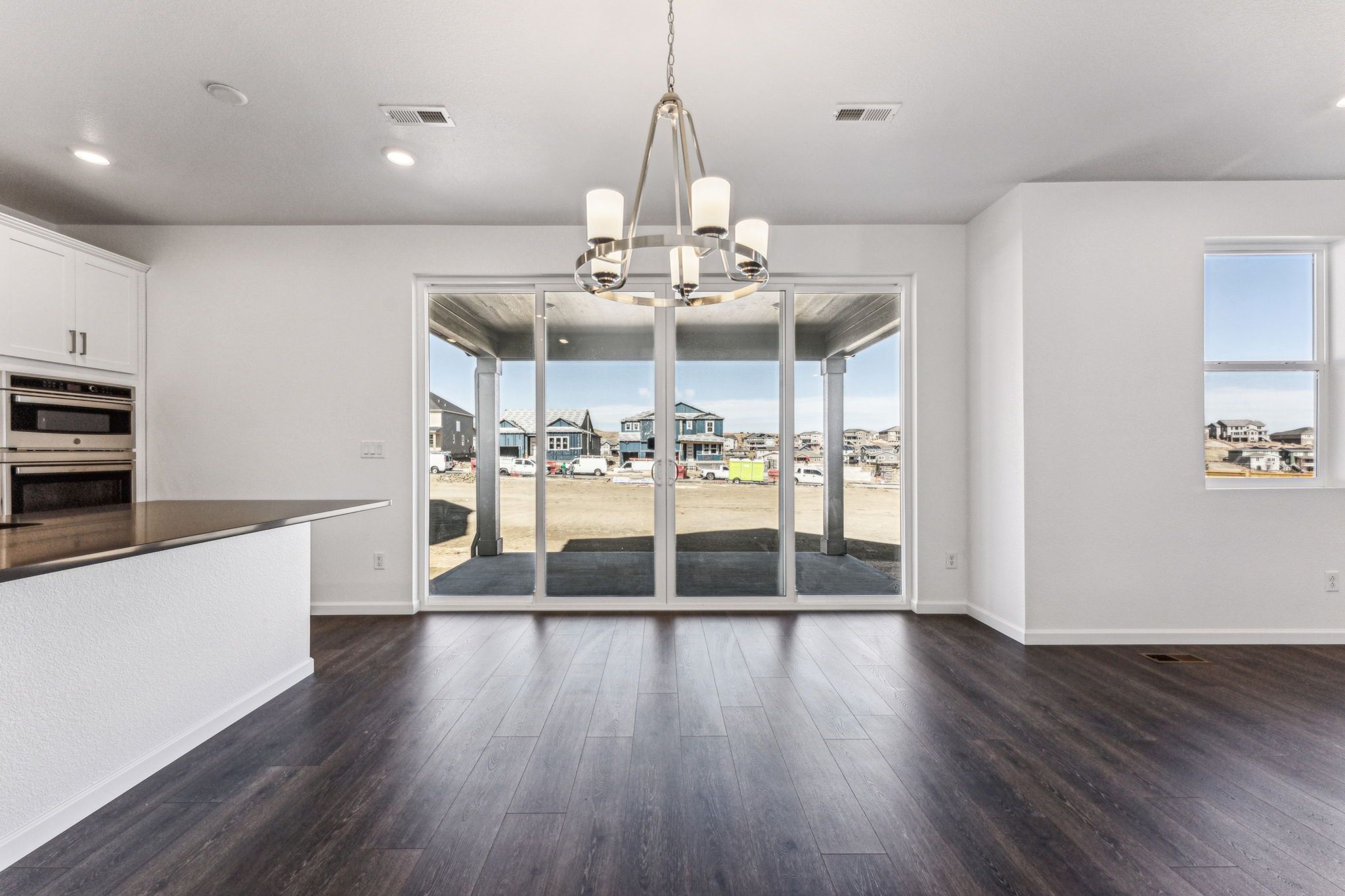 010-16613-W-93rd-Wy