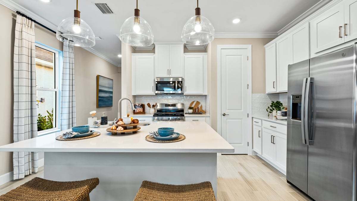 Taylor Morrison Starling - Magari Model-10-kitchen