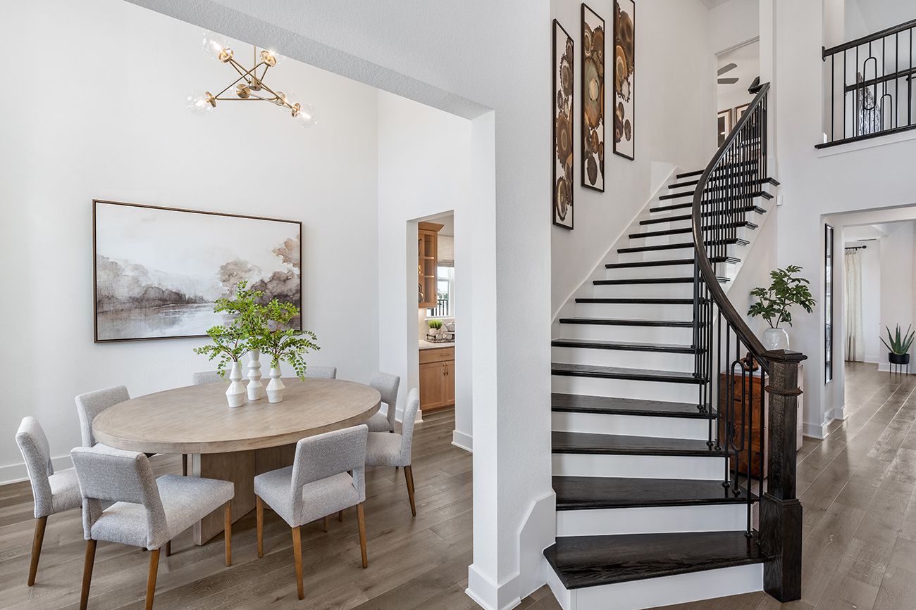 SRR Ametrine  Dining Room  Staircase