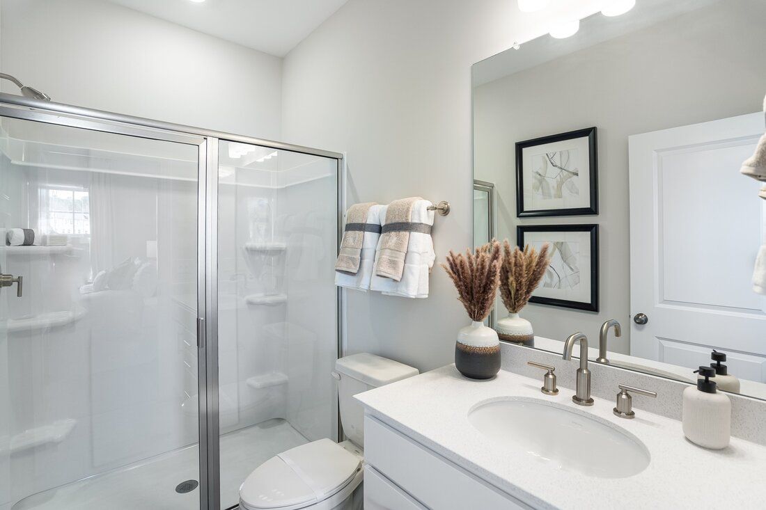 Charleston Model - Seconadry Bath