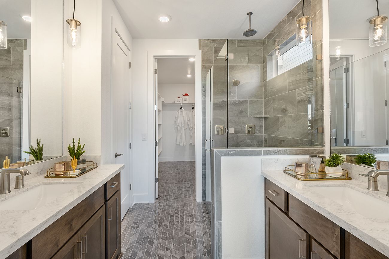 Easton Park Amaretto - Primary Bath