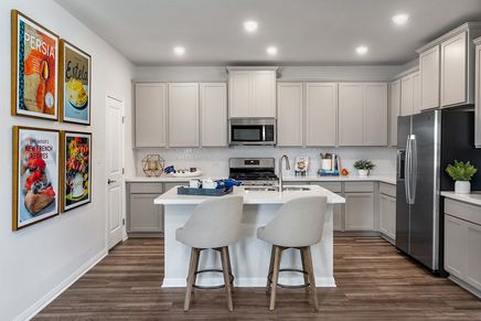 Longview Bruckner 2 - Kitchen