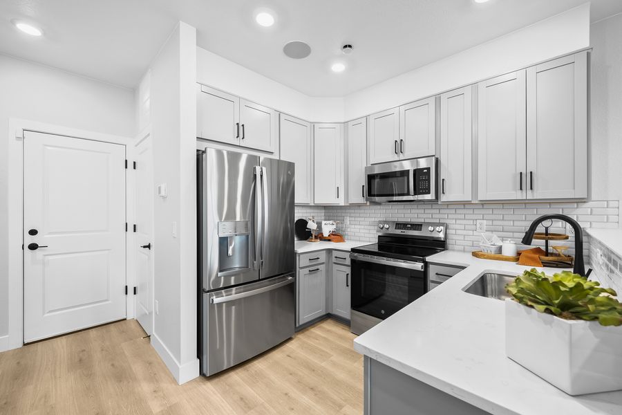 17137 W 91St Lane. Arvada, CO 80007