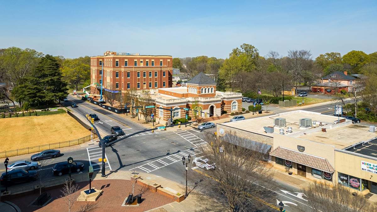 hj-nc-charlotte-huntersville-105-gilead-local...