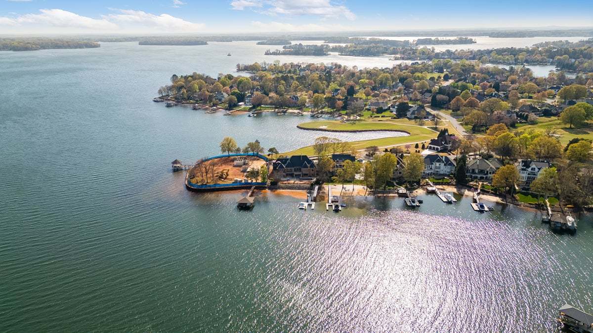 hj-nc-charlotte-huntersville-105-gilead-local...