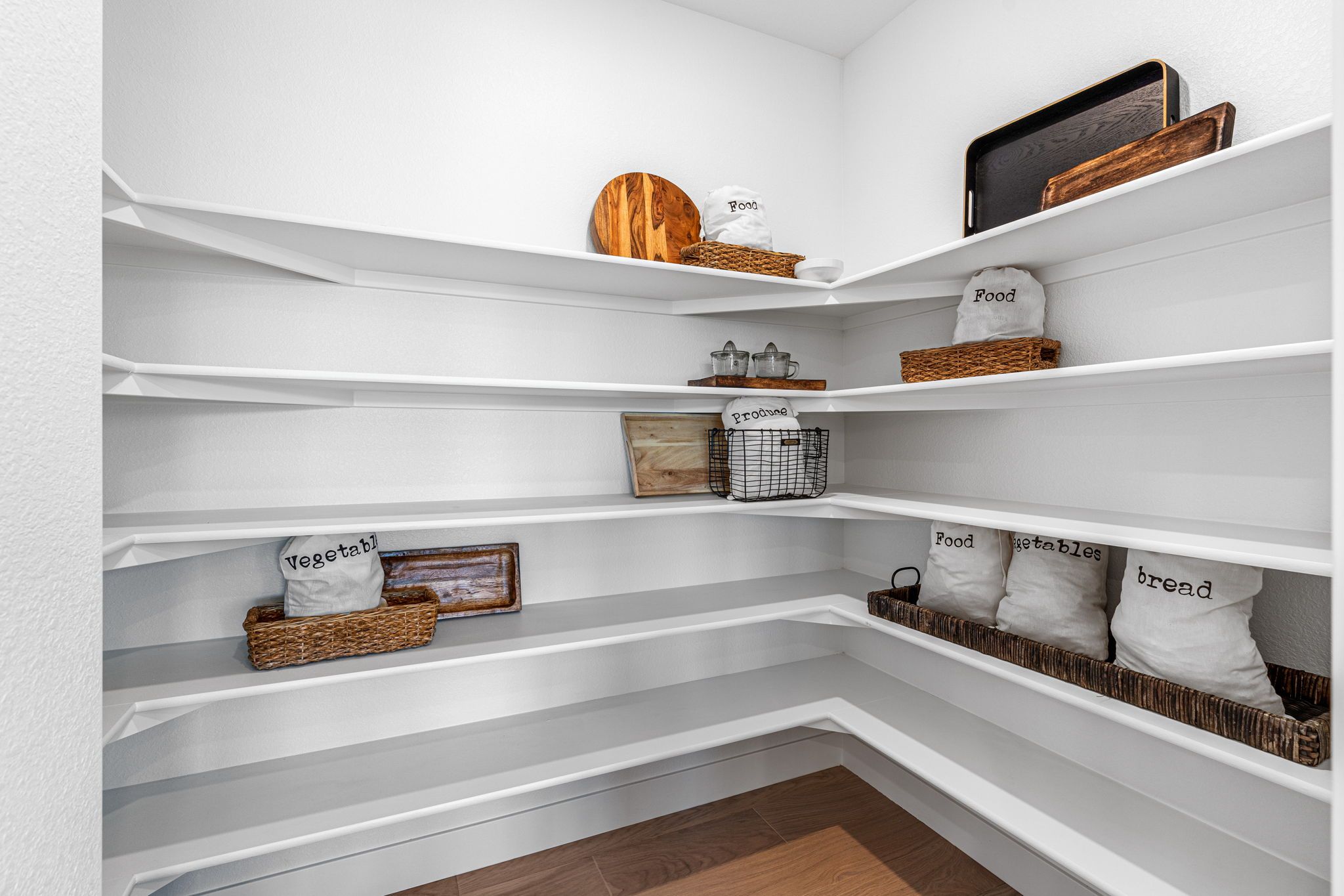 11 Taylor-Morrison-Boudler-Pantry