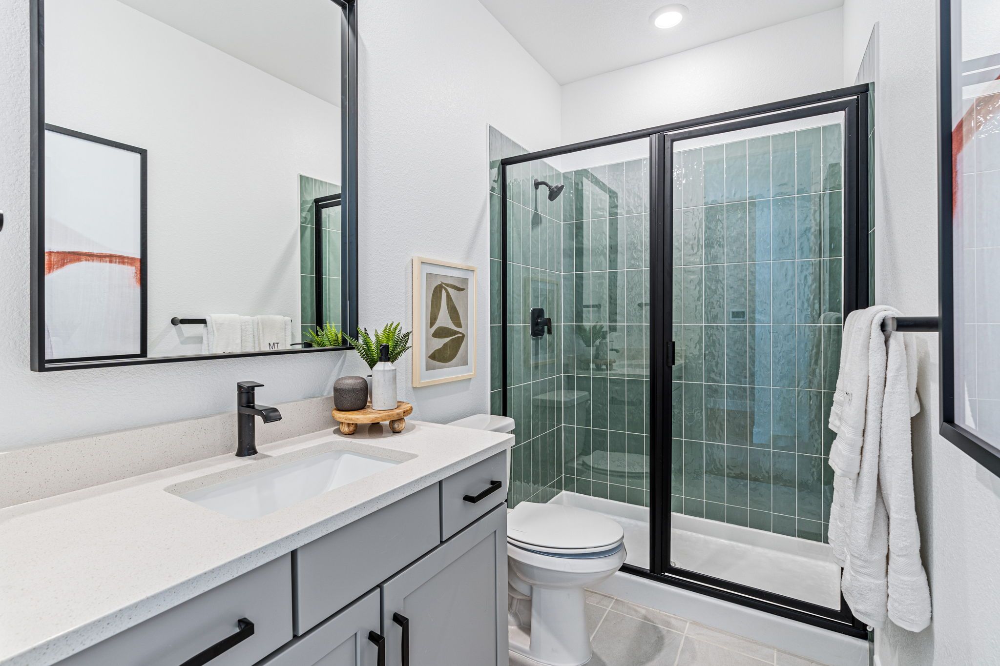 12 Trailstone-Boulder-Secondary Bath